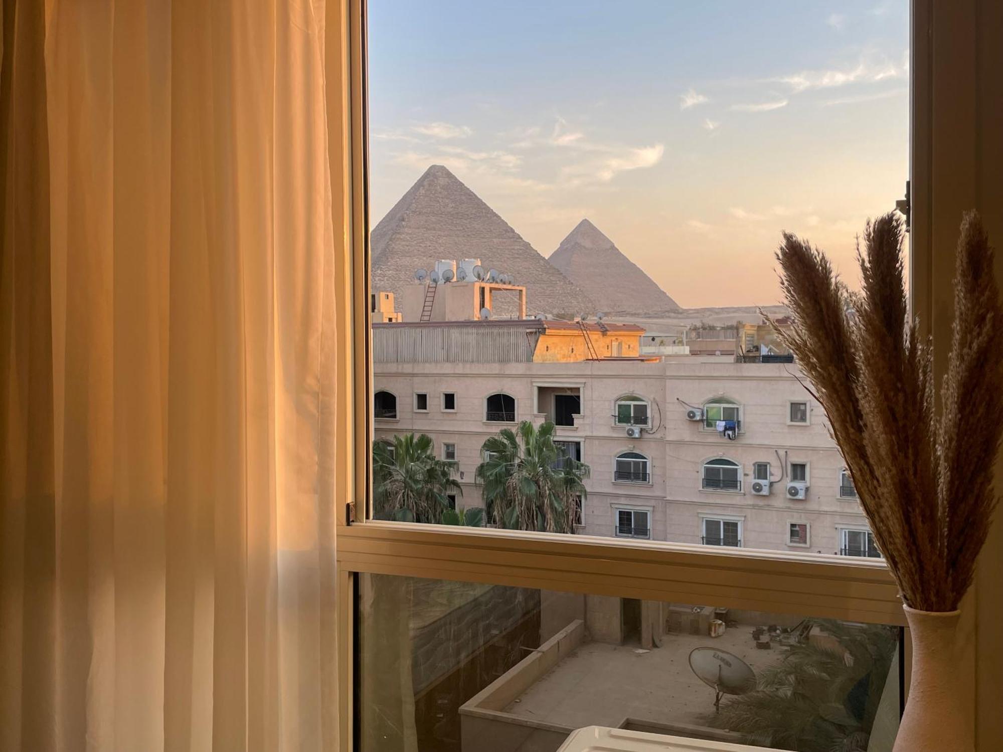Diyar Pyramids Inn Kafret el-Gabal Exteriör bild