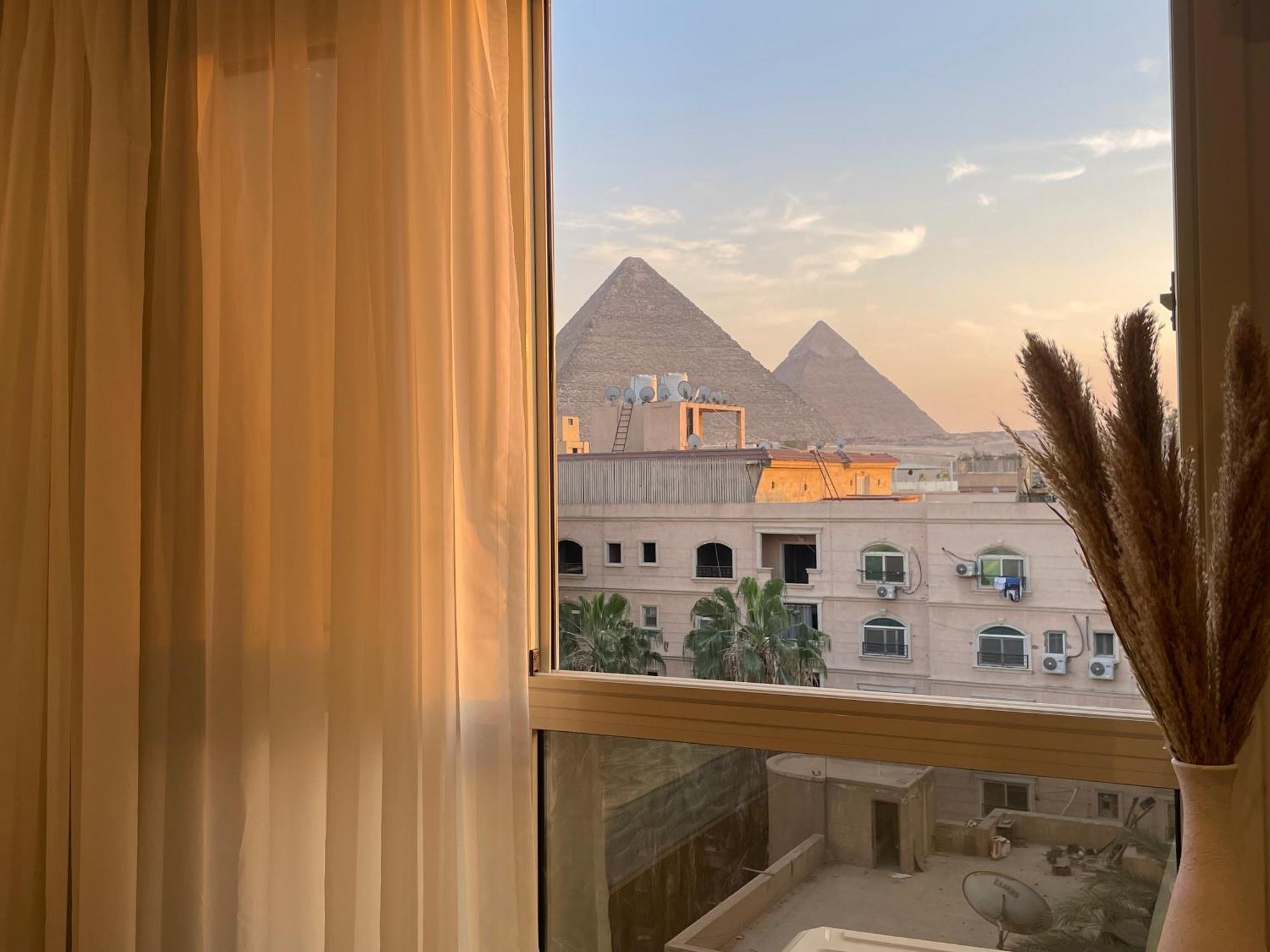 Diyar Pyramids Inn Kafret el-Gabal Exteriör bild
